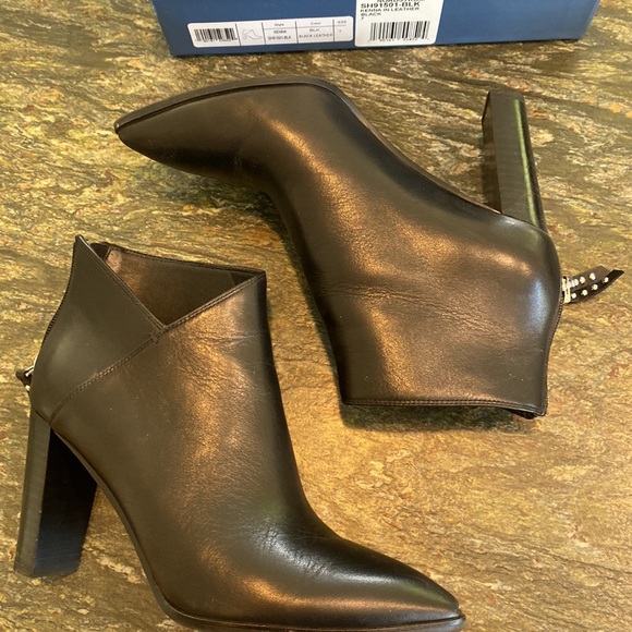 Paige Kenna Black Leather Ankle Boot Size 7 EUC - Picture 10 of 14